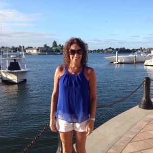 Meet your Posher, Rhonda